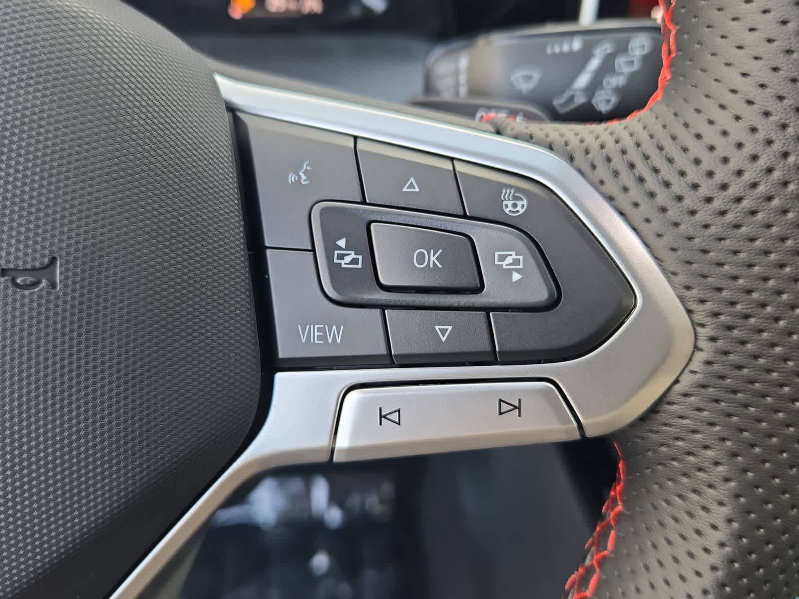 Thumbnail: 2026 Volkswagen Golf - 33