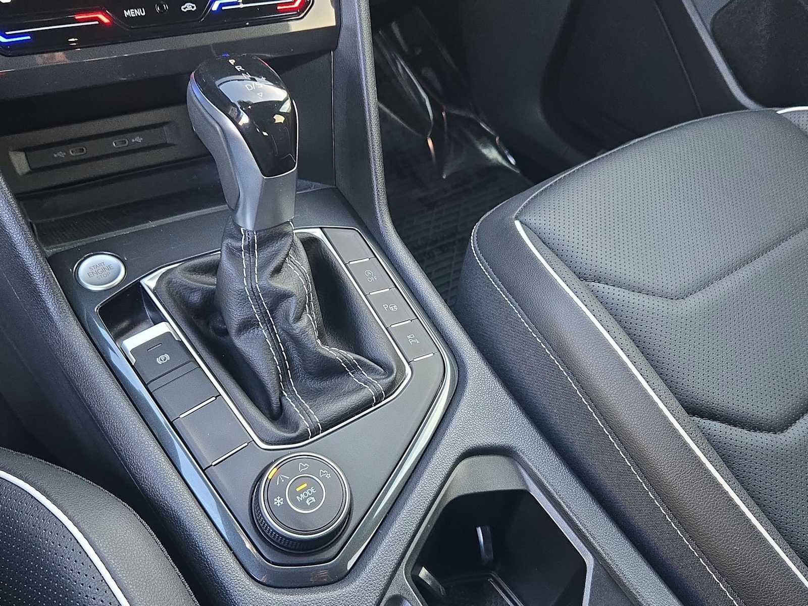 Thumbnail: 2023 Volkswagen Tiguan - 29