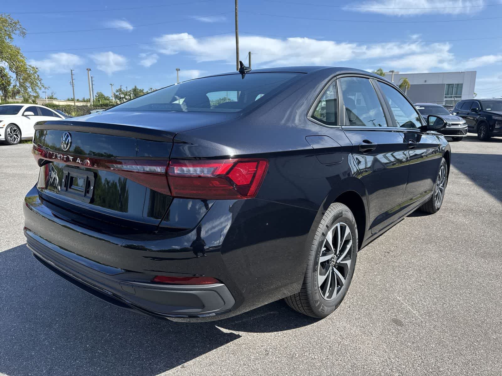 Thumbnail: 2026 Volkswagen Jetta - 6