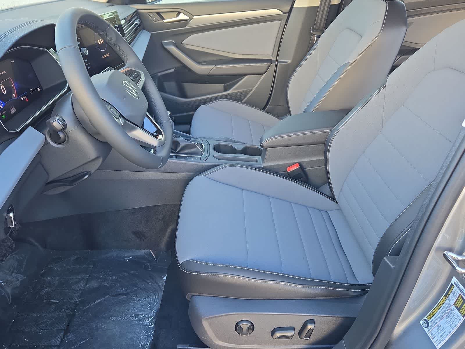 Thumbnail: 2026 Volkswagen Jetta - 17