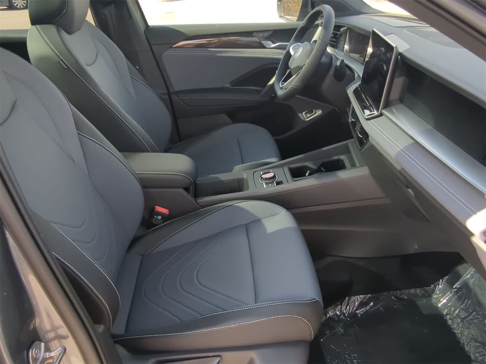 Thumbnail: 2026 Volkswagen Tiguan - 24