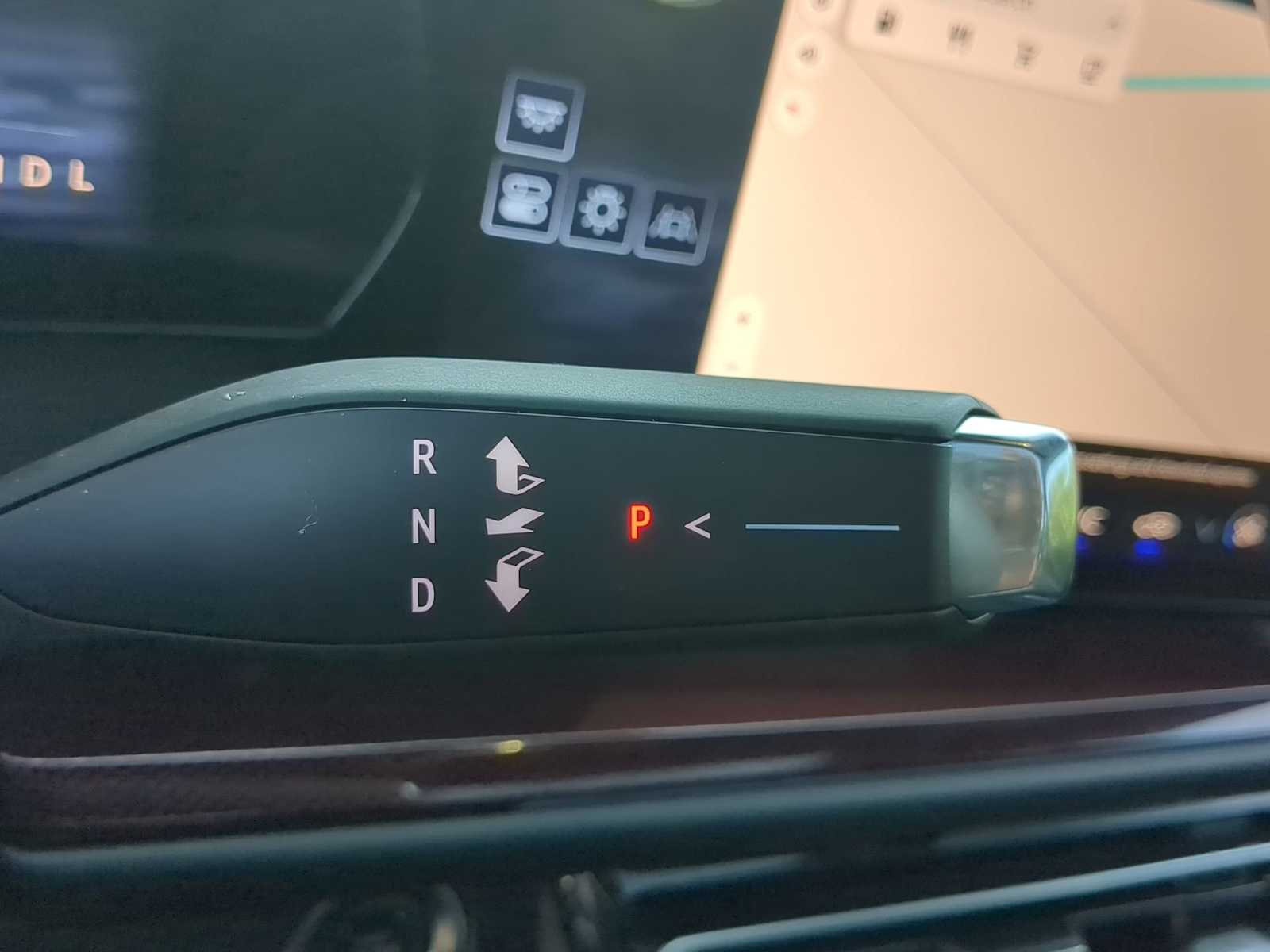 Thumbnail: 2024 Chevrolet Traverse - 34