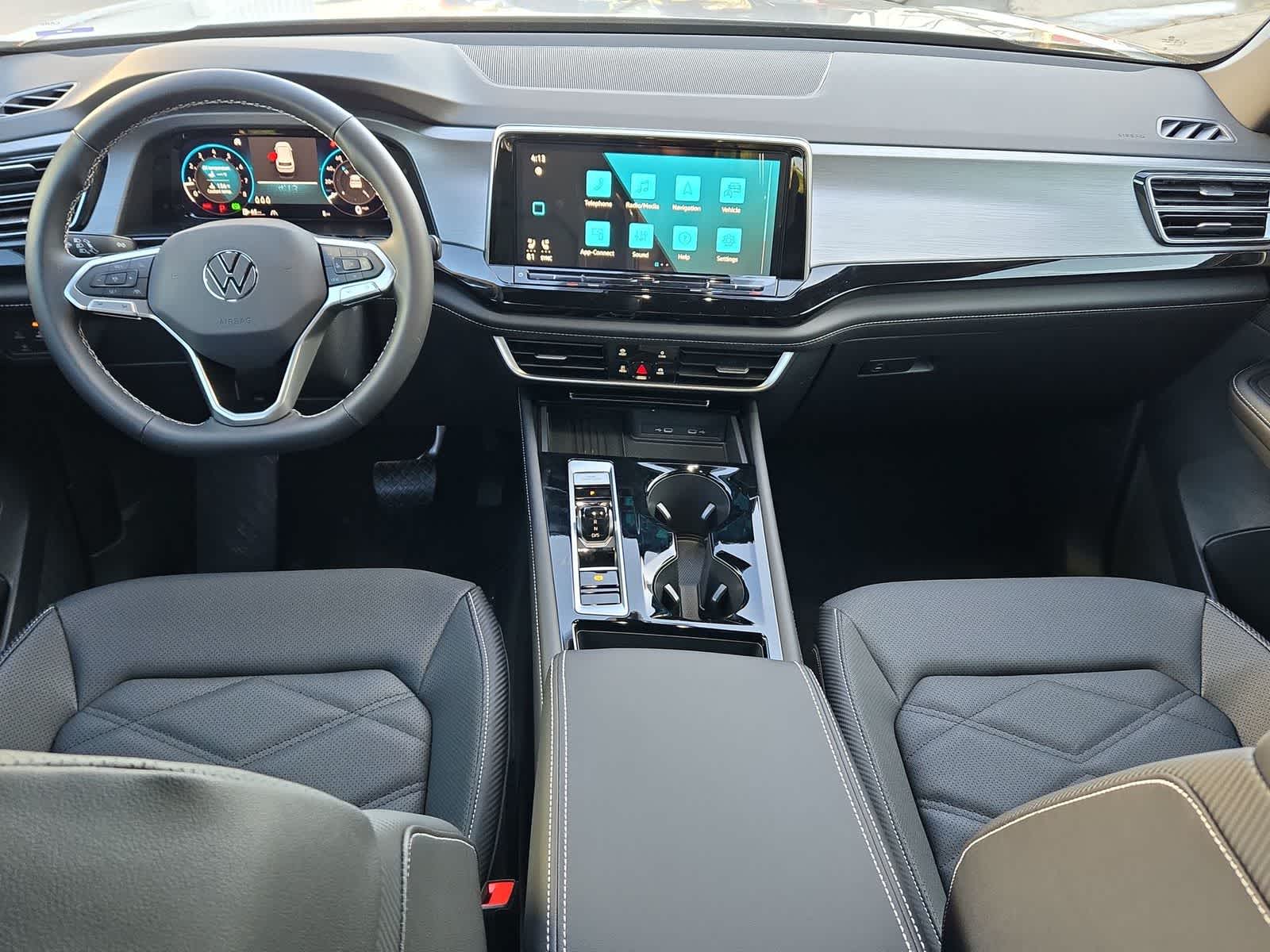 Thumbnail: 2026 Volkswagen Atlas - 16