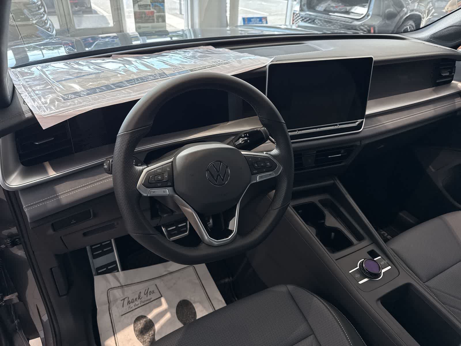 Thumbnail: 2026 Volkswagen Tiguan - 2