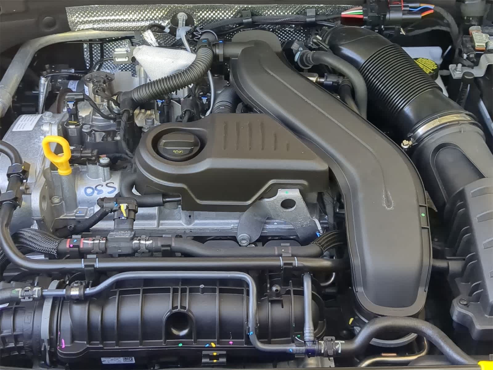 Thumbnail: 2025 Volkswagen Taos - 15