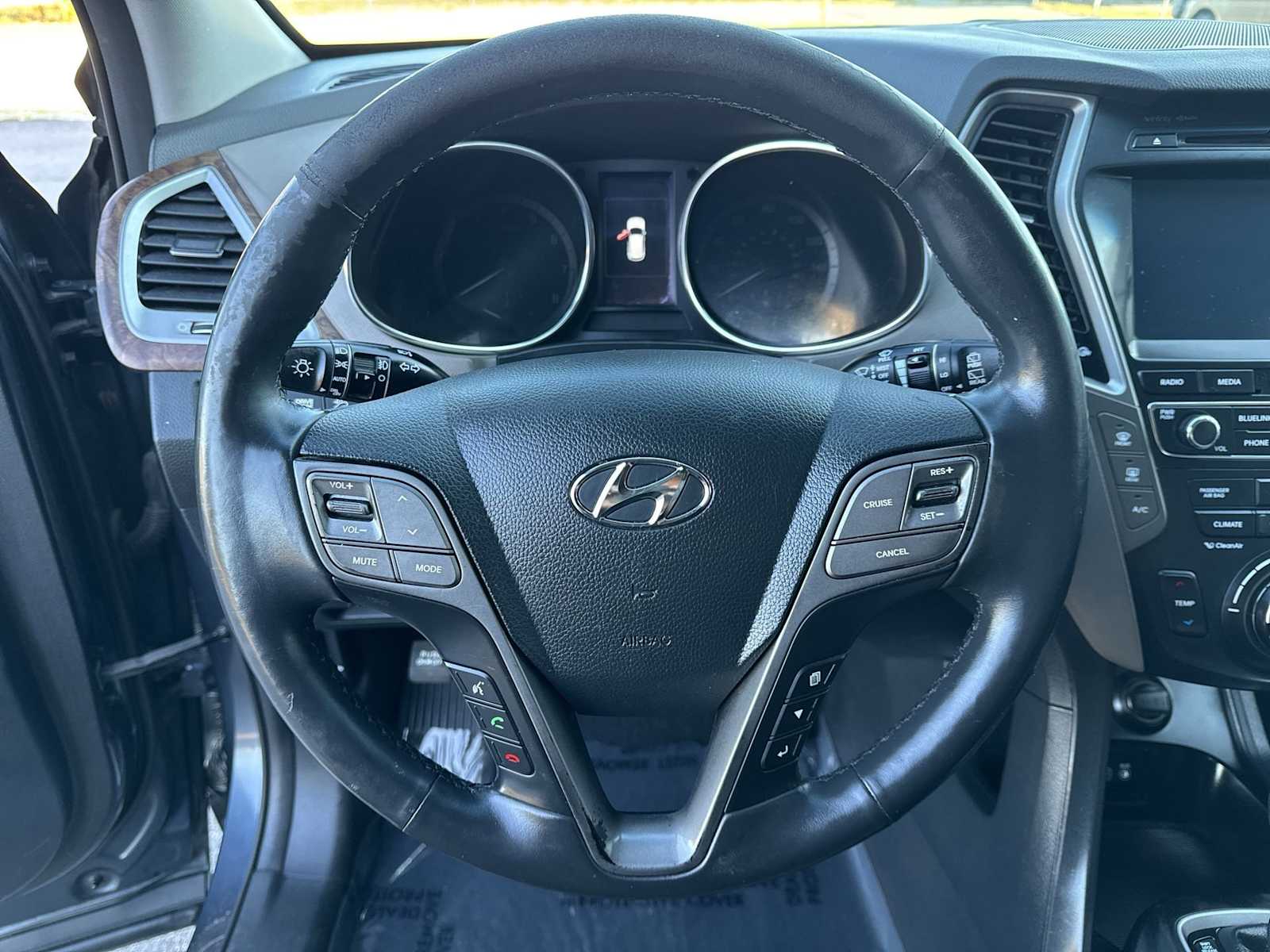 Thumbnail: 2017 Hyundai Santa Fe - 22