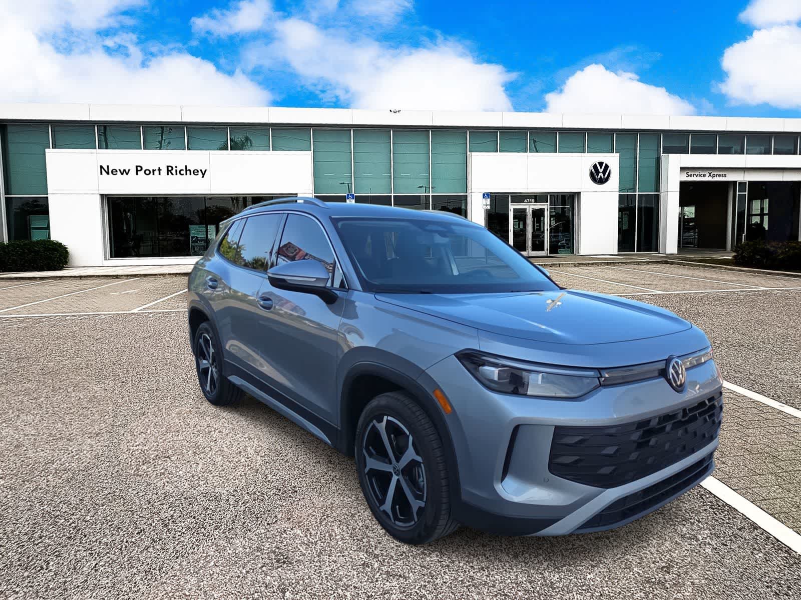 Thumbnail: 2025 Volkswagen Tiguan - 2