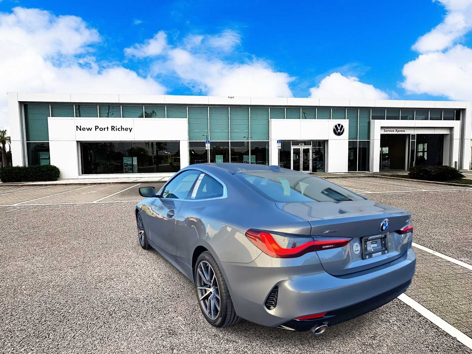 Thumbnail: 2025 BMW 4 Series - 6