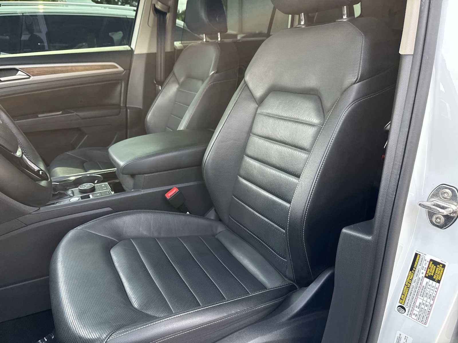 Thumbnail: 2019 Volkswagen Atlas - 16