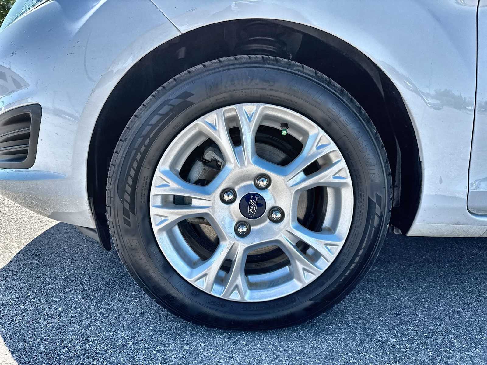 Thumbnail: 2016 Ford Fiesta - 12