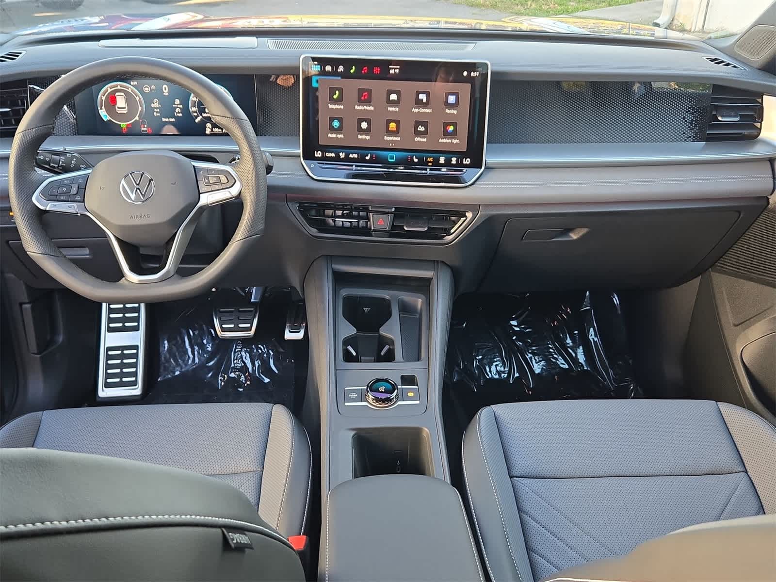 Thumbnail: 2026 Volkswagen Tiguan - 16