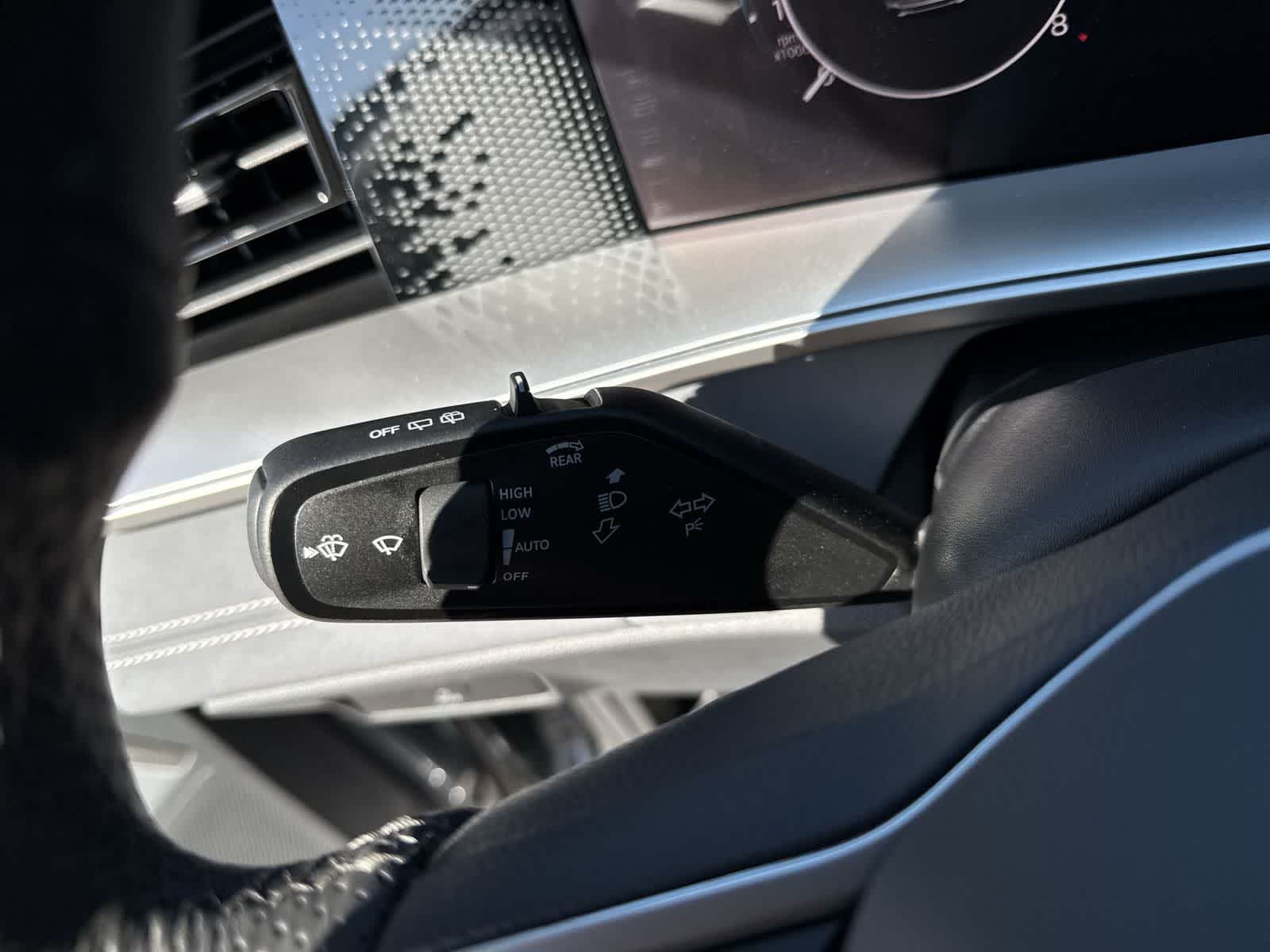 Thumbnail: 2026 Volkswagen Tiguan - 25