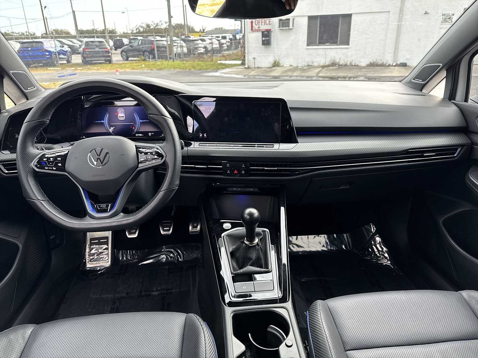 Thumbnail: 2023 Volkswagen Golf - 22