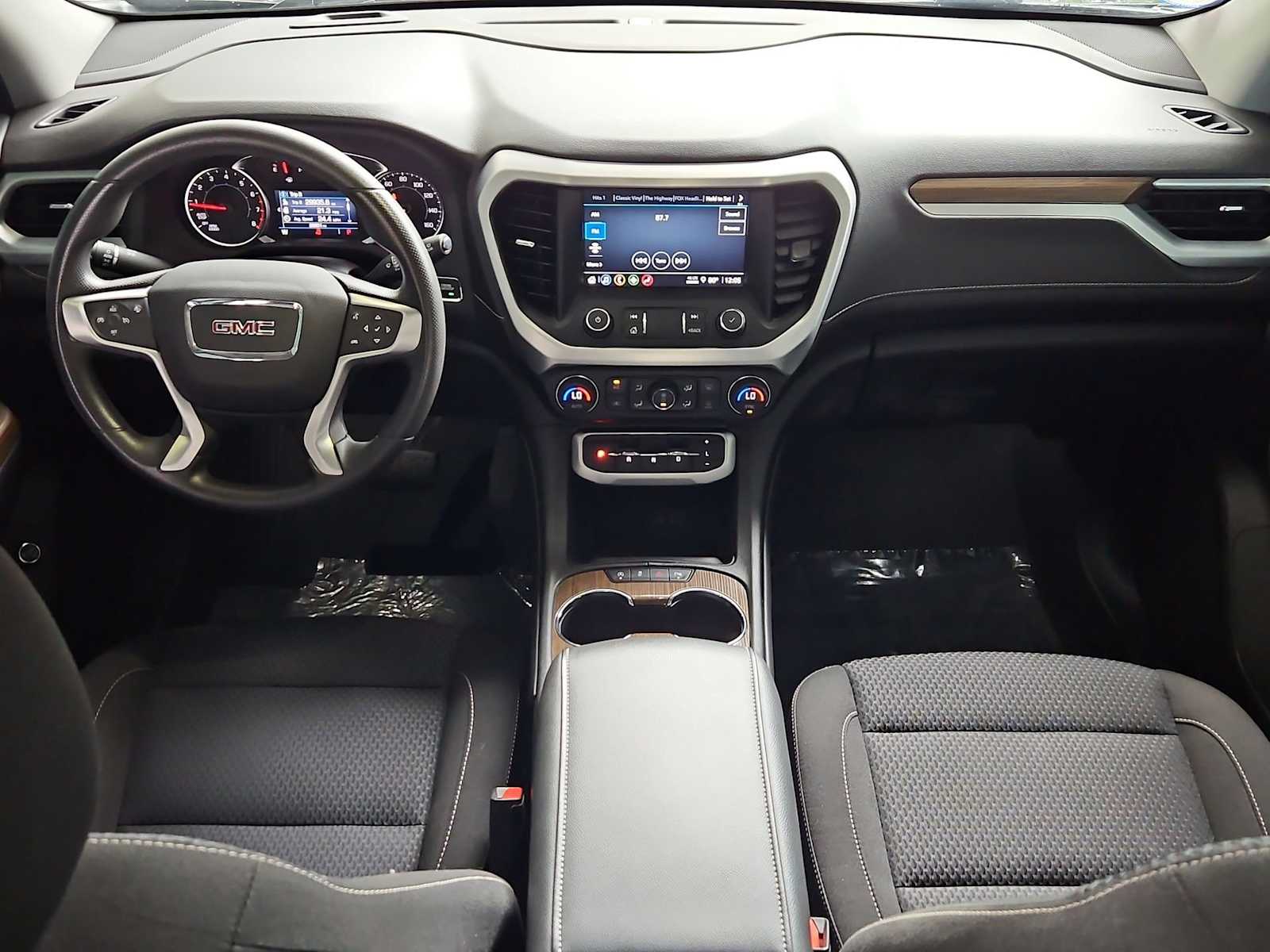 Thumbnail: 2023 GMC Acadia - 16