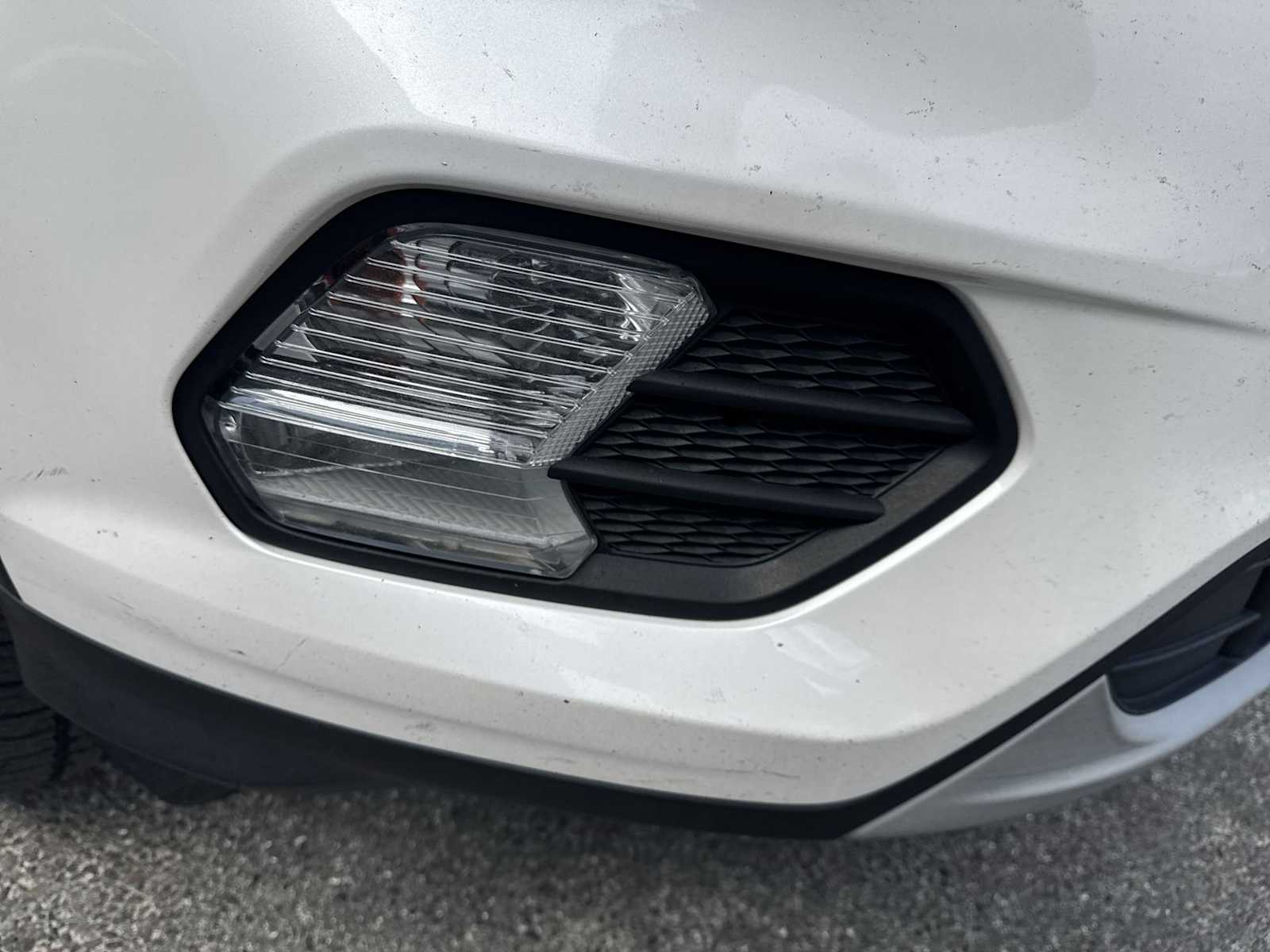 Thumbnail: 2017 Ford Escape - 18