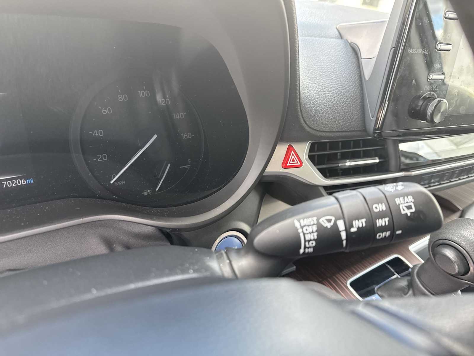 Thumbnail: 2023 Toyota Sienna - 25