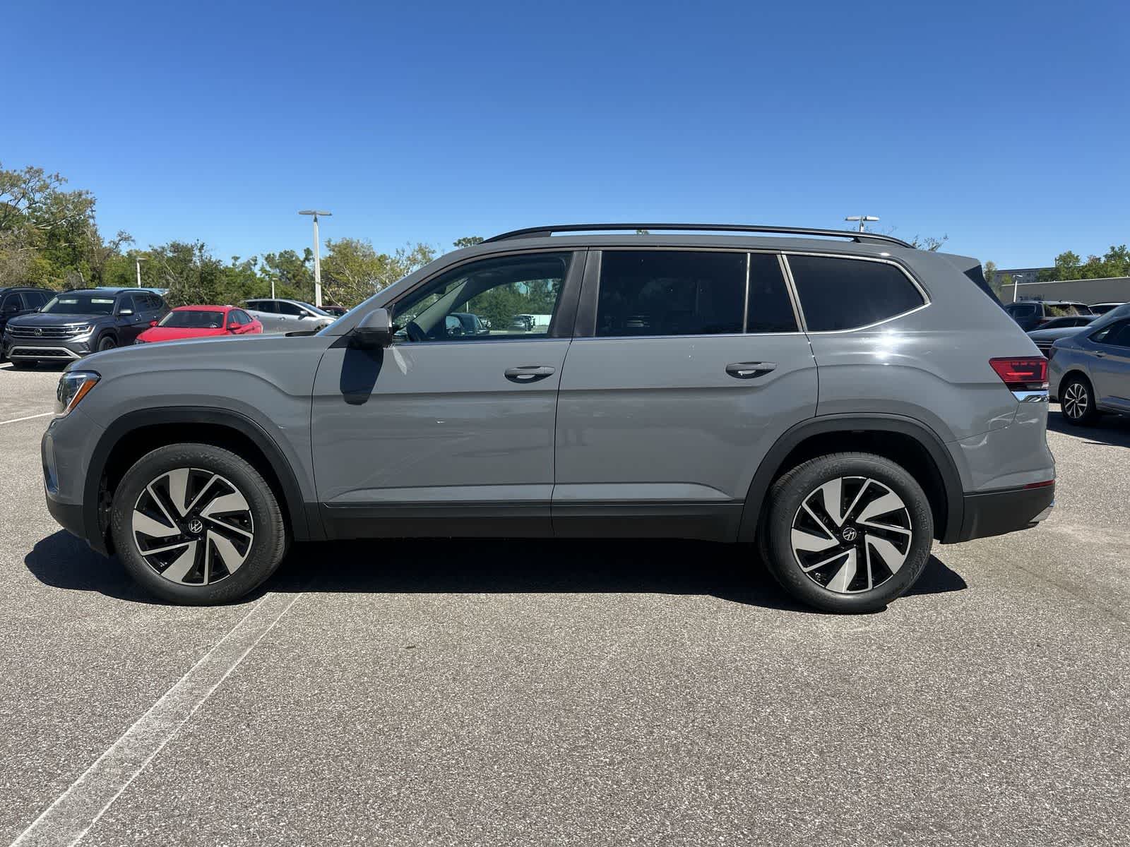 Thumbnail: 2026 Volkswagen Atlas - 3