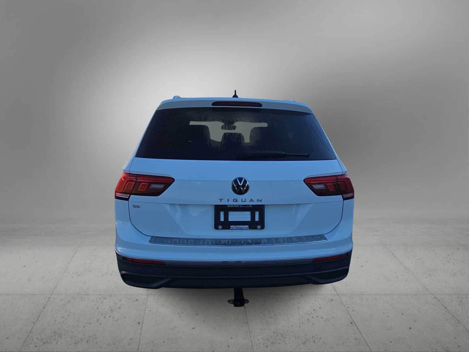 Thumbnail: 2024 Volkswagen Tiguan - 7