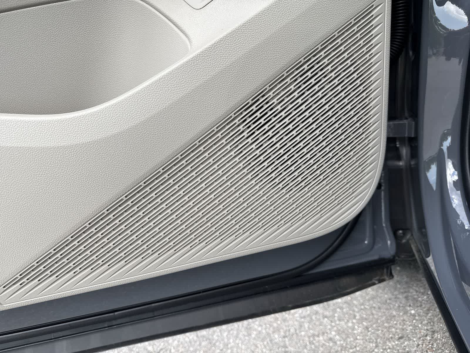 Thumbnail: 2026 Volkswagen Atlas - 28