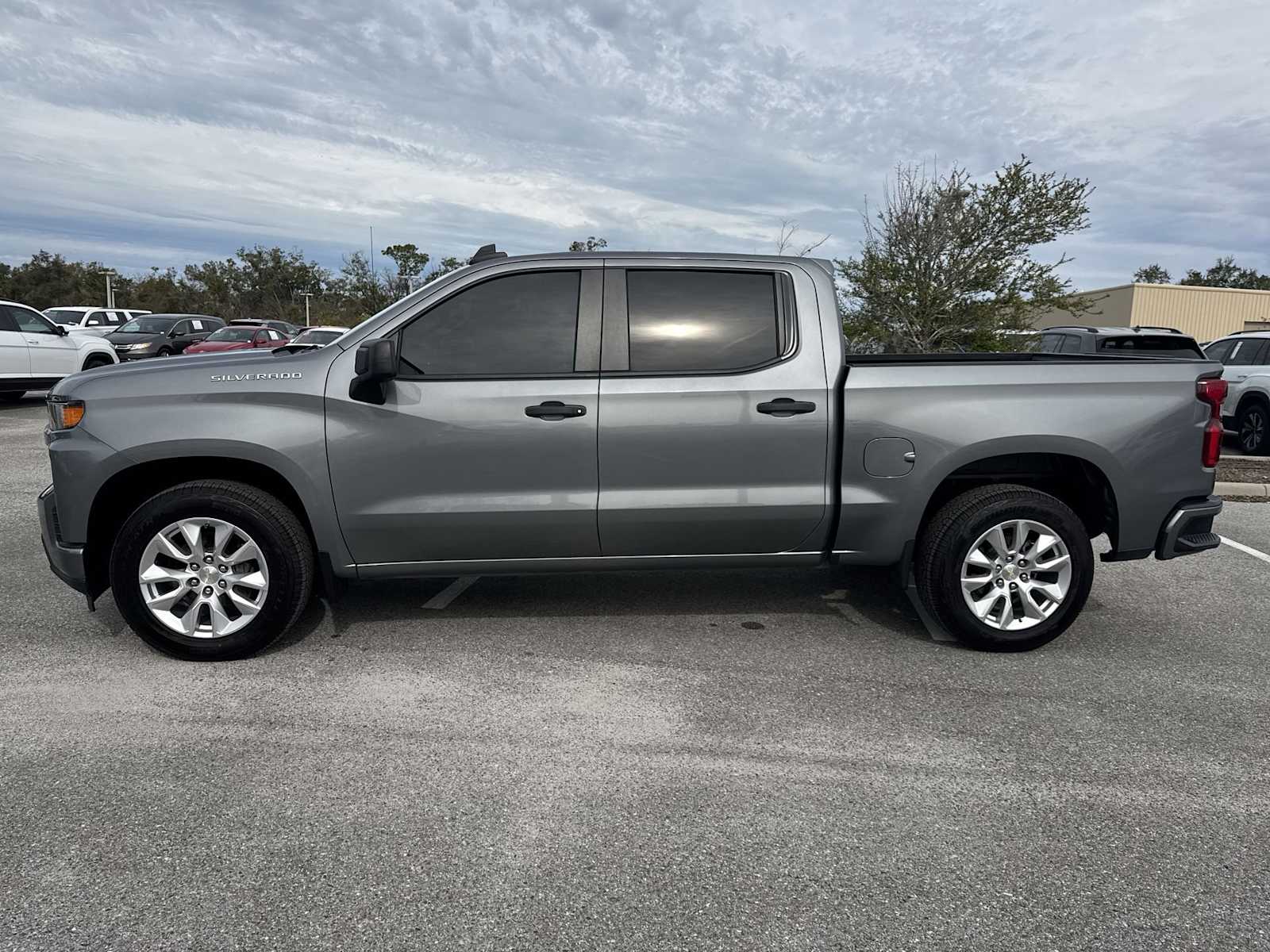 Thumbnail: 2020 Chevrolet Silverado 1500 - 3