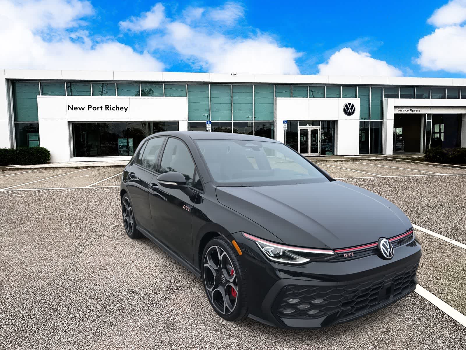 Thumbnail: 2026 Volkswagen Golf - 2