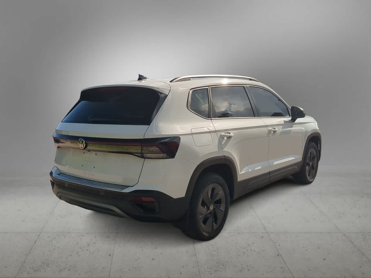 Thumbnail: 2025 Volkswagen Taos - 8