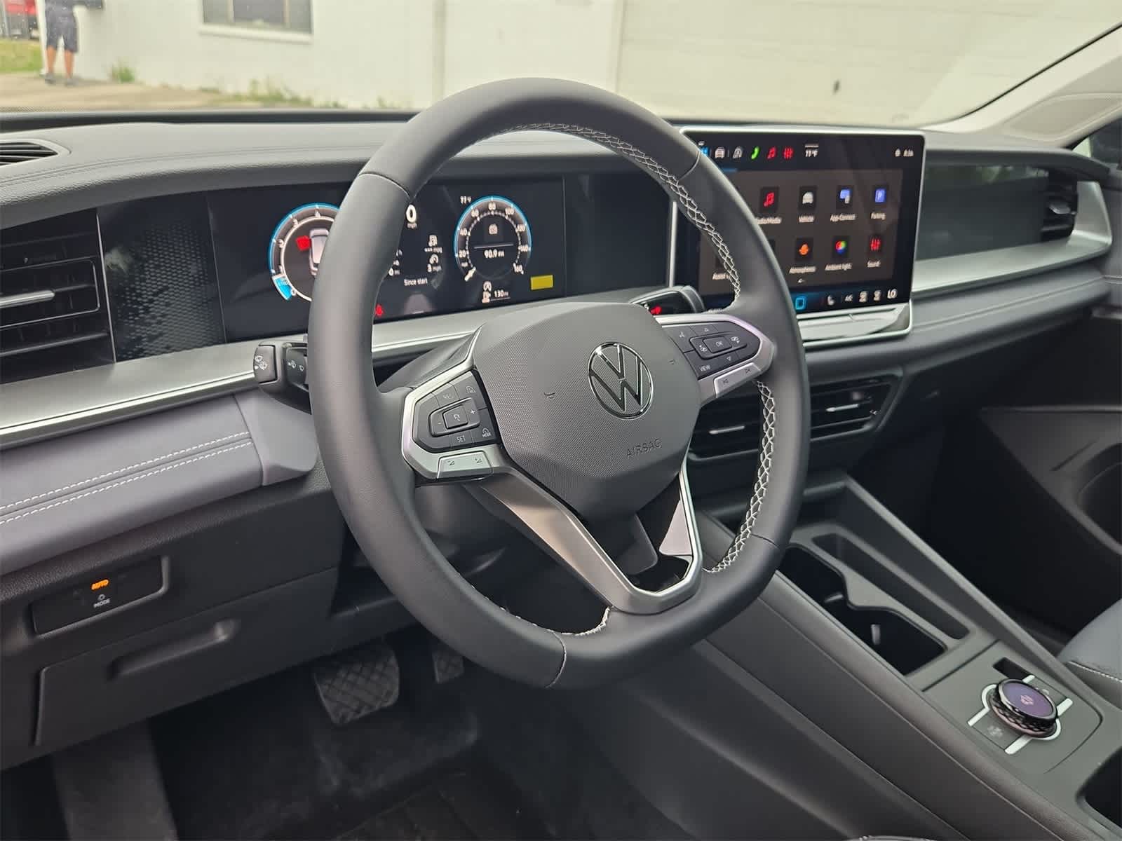 Thumbnail: 2026 Volkswagen Tiguan - 10