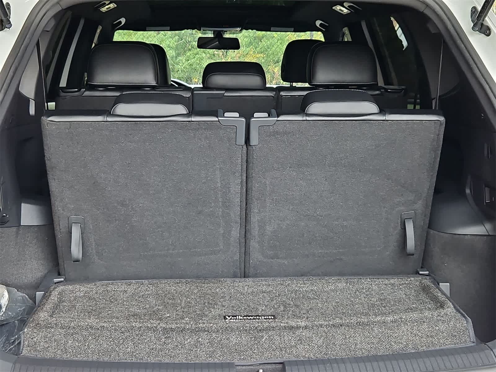 Thumbnail: 2021 Volkswagen Tiguan - 51