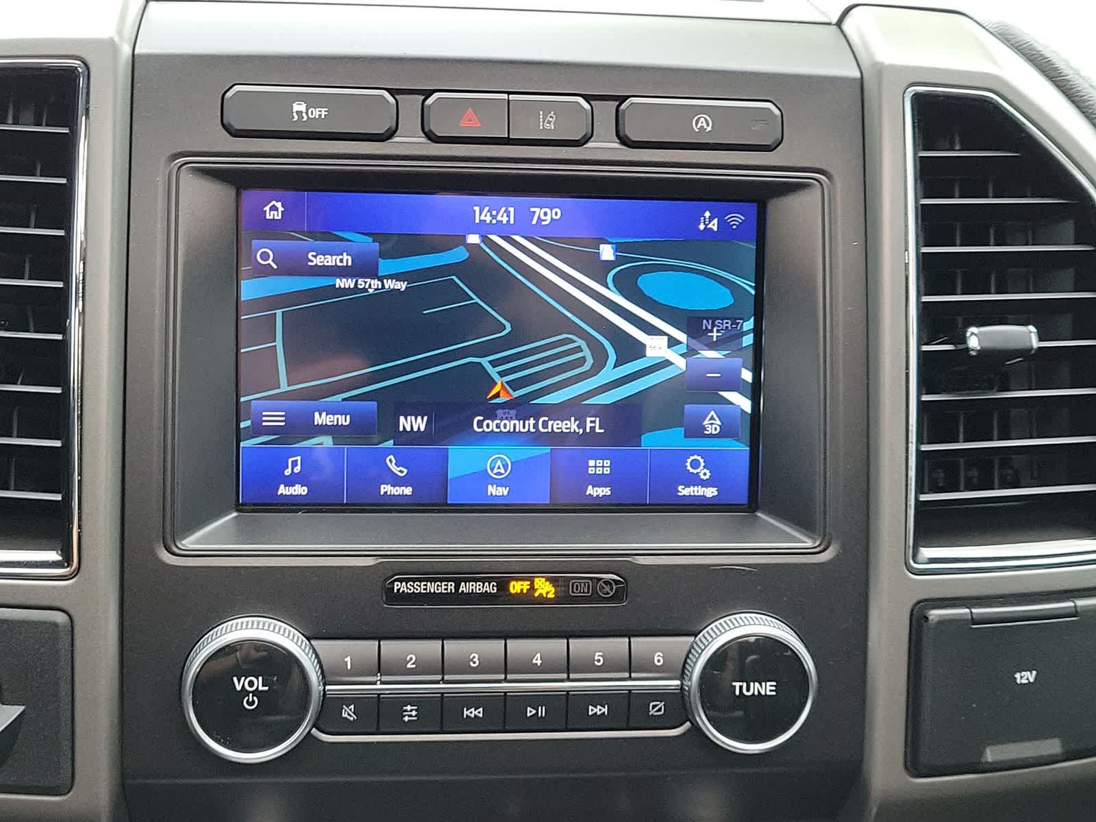 Thumbnail: 2021 Ford Expedition - 24