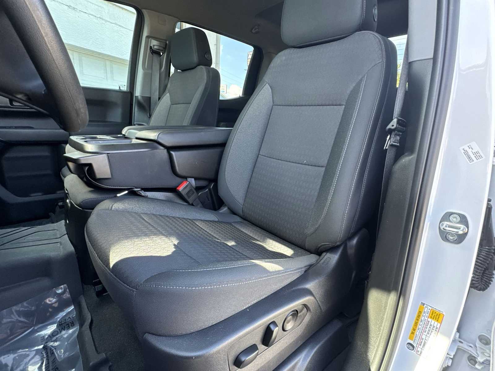 Thumbnail: 2024 Chevrolet Silverado 1500 - 14