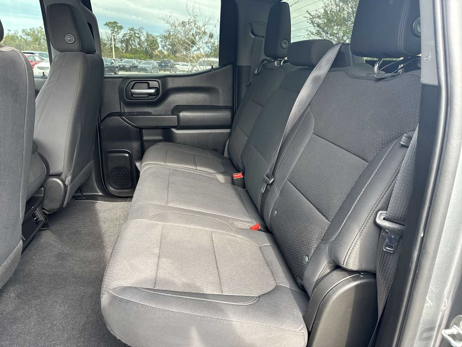 Thumbnail: 2020 Chevrolet Silverado 1500 - 17