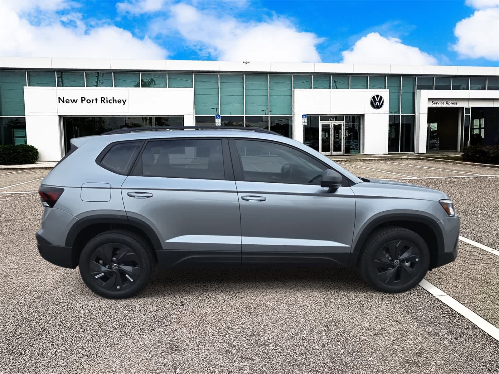 Thumbnail: 2025 Volkswagen Taos - 9