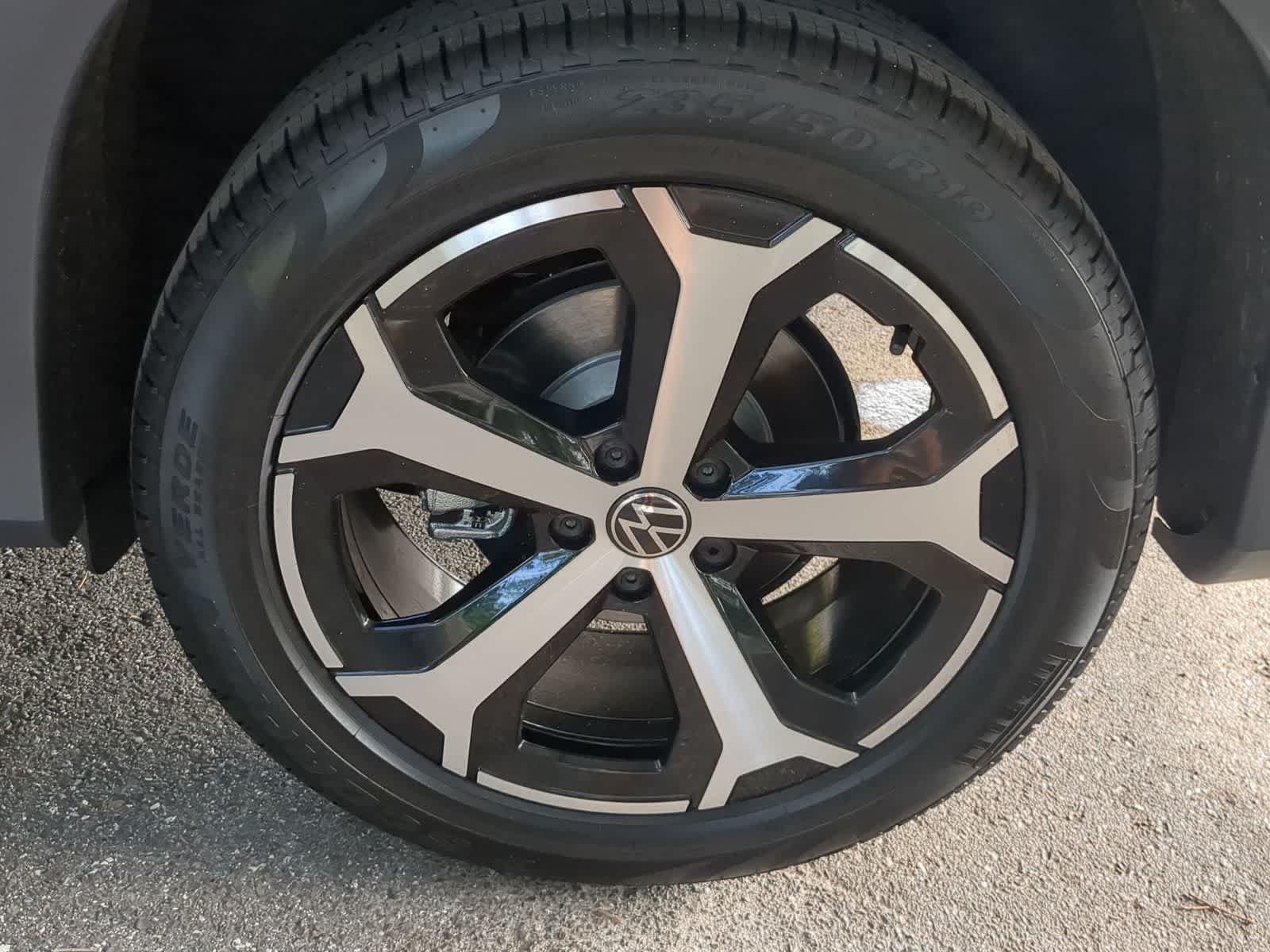 Thumbnail: 2025 Volkswagen Tiguan - 14