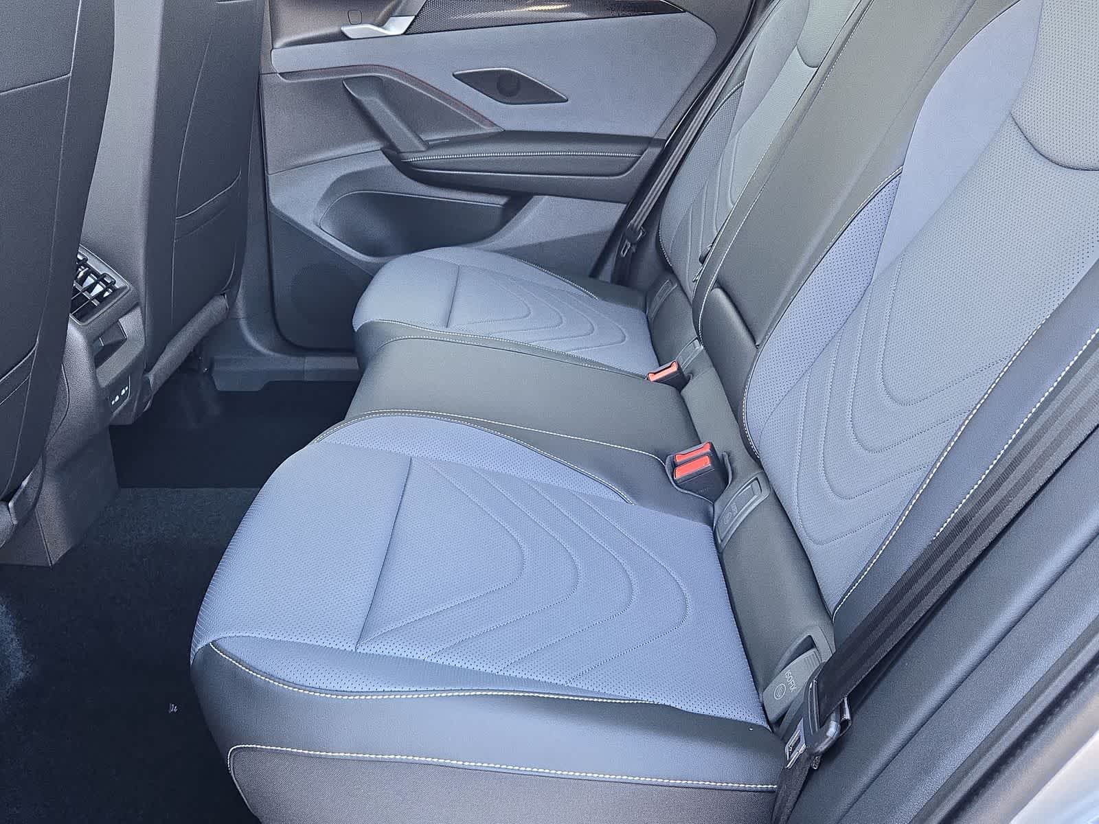 Thumbnail: 2025 Volkswagen Tiguan - 20