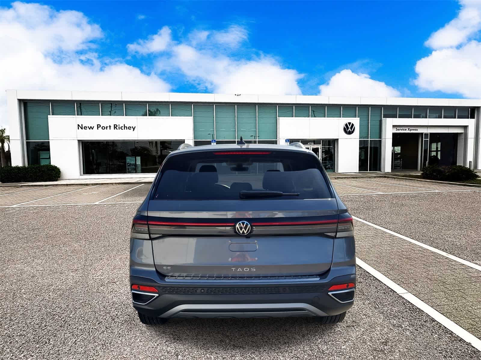 Thumbnail: 2025 Volkswagen Taos - 7