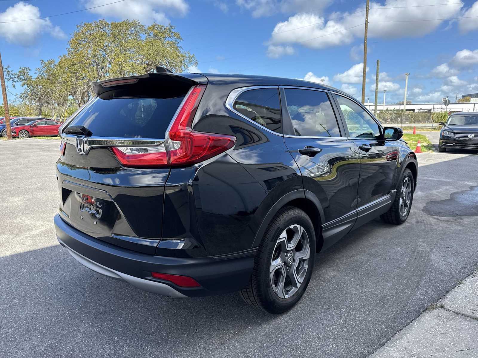 Thumbnail: 2017 Honda CR-V - 6
