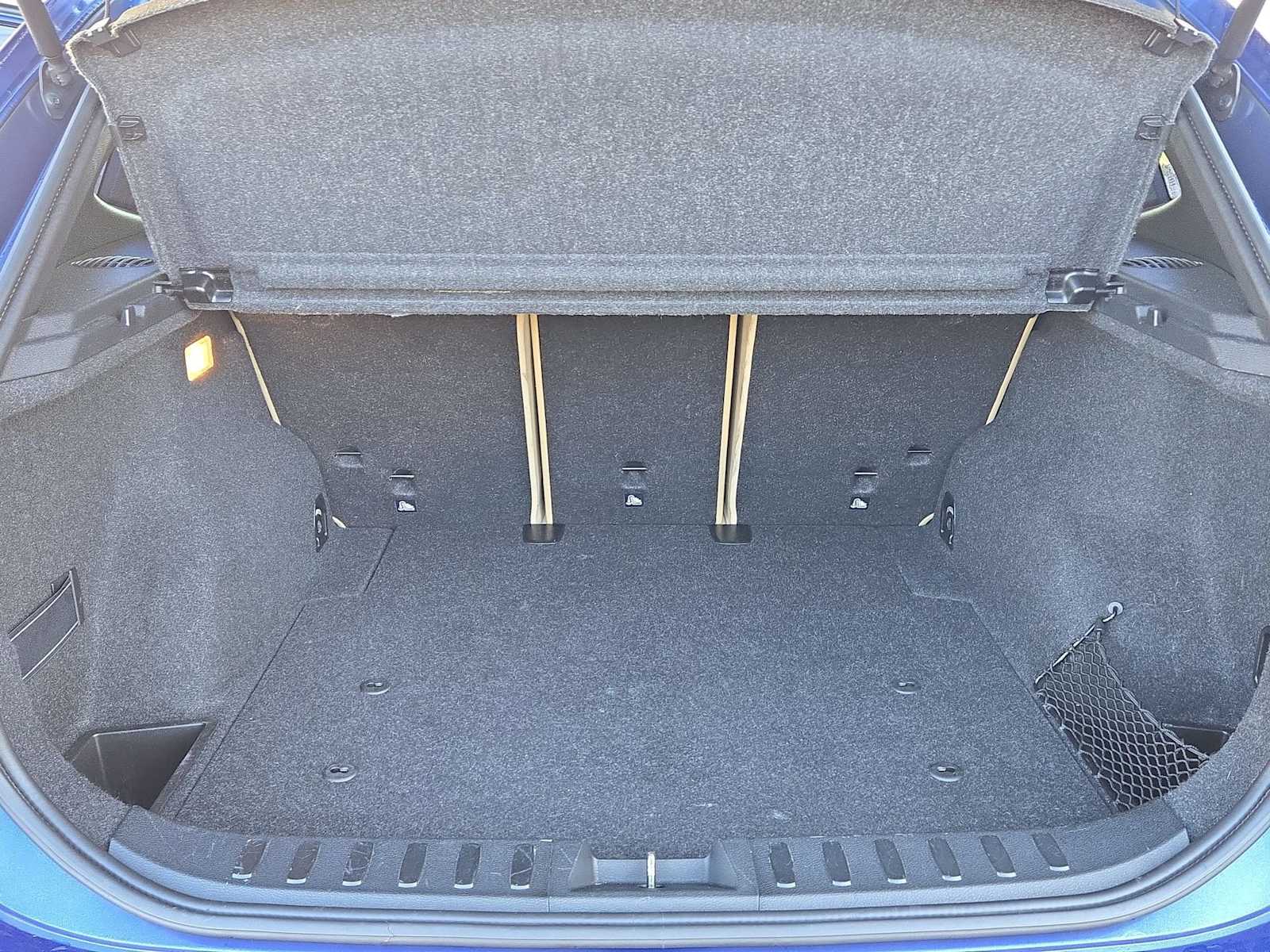 Thumbnail: 2014 BMW X1 - 39