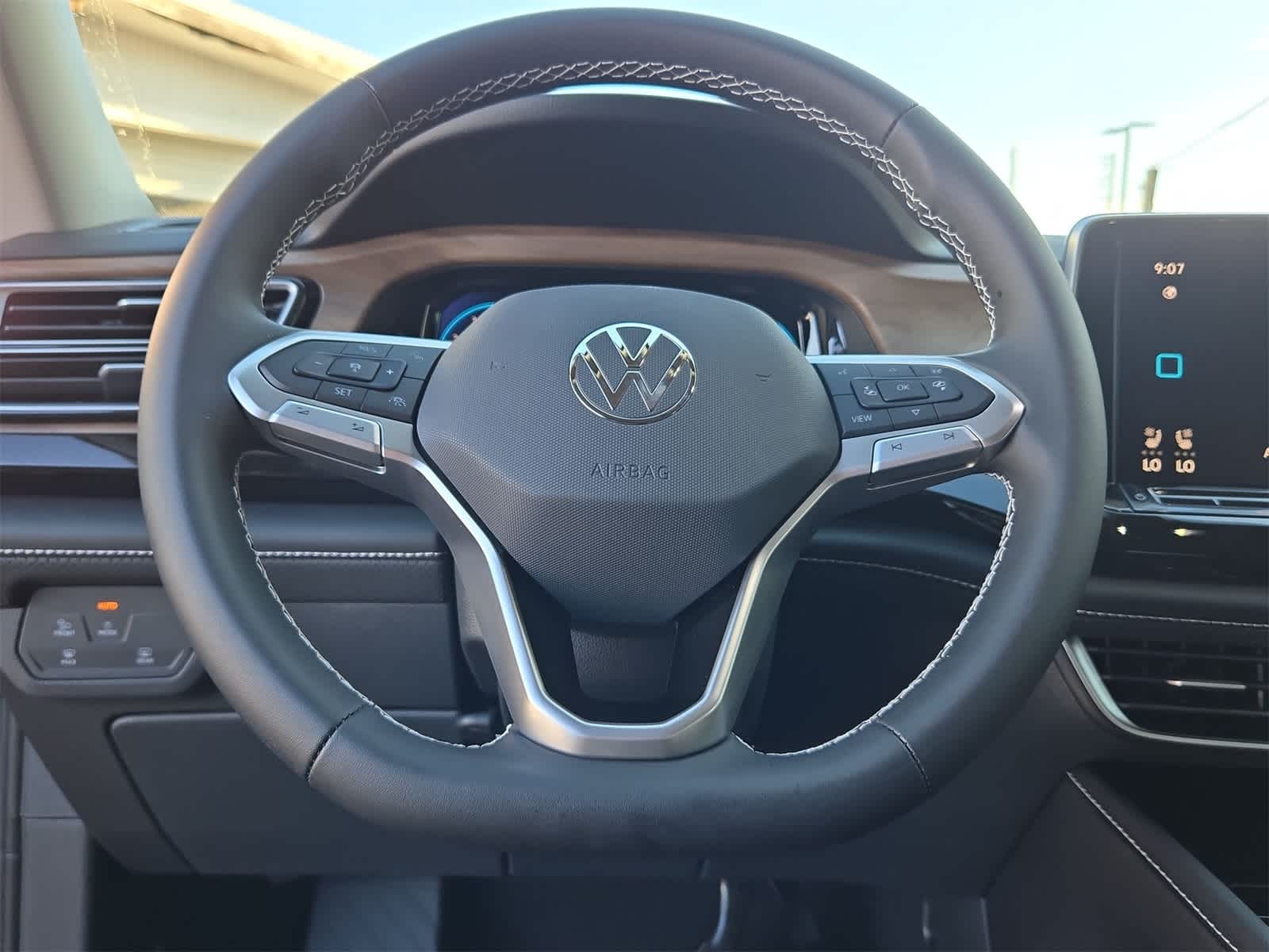 Thumbnail: 2026 Volkswagen Atlas - 23