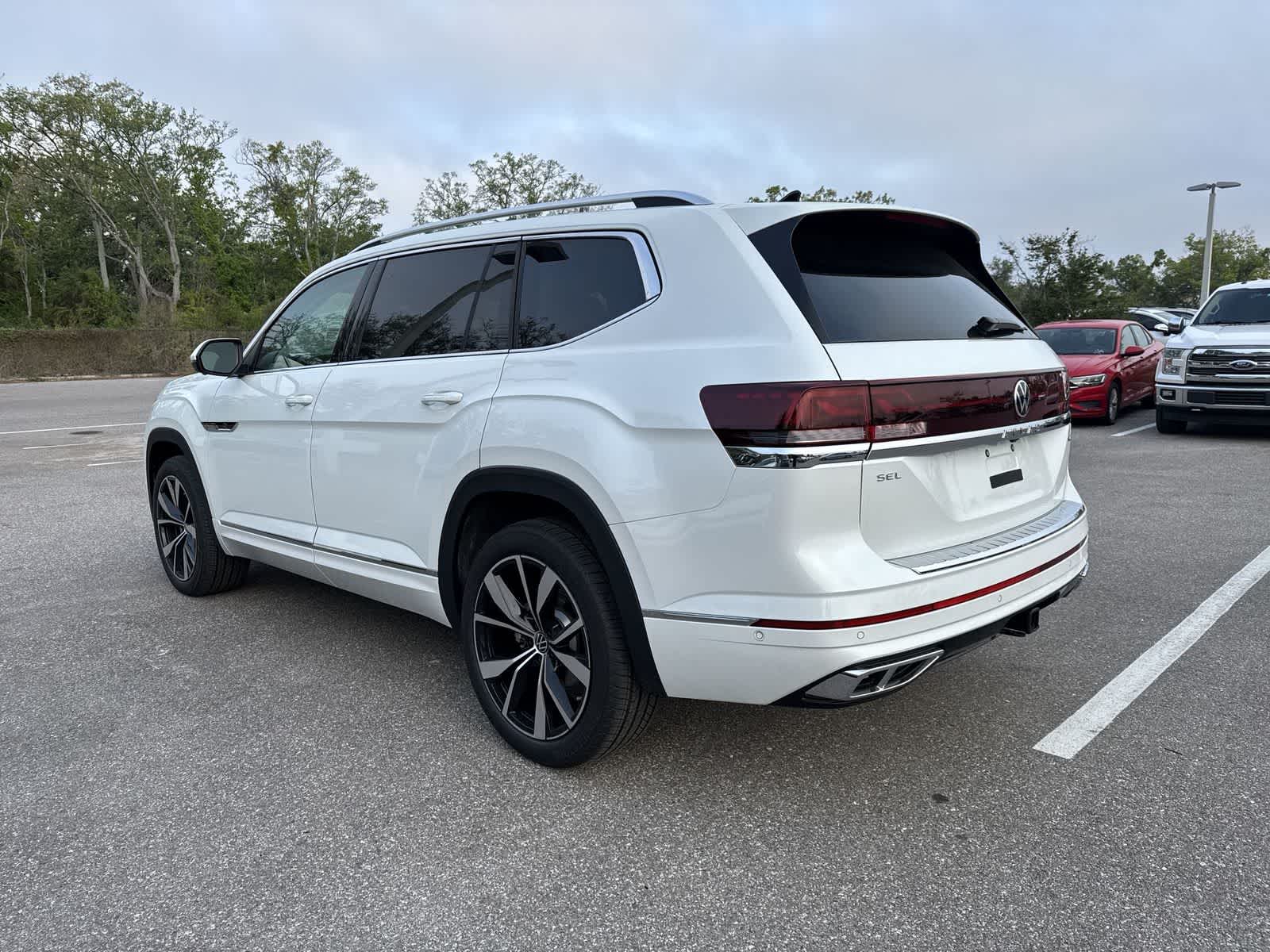 Thumbnail: 2026 Volkswagen Atlas - 4