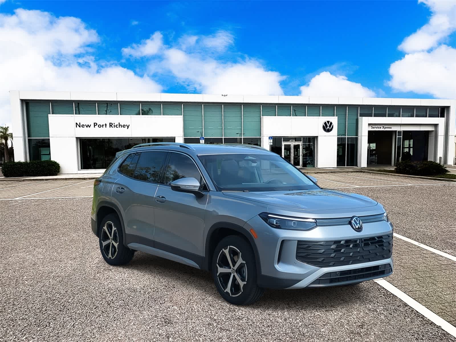 Thumbnail: 2025 Volkswagen Tiguan - 2