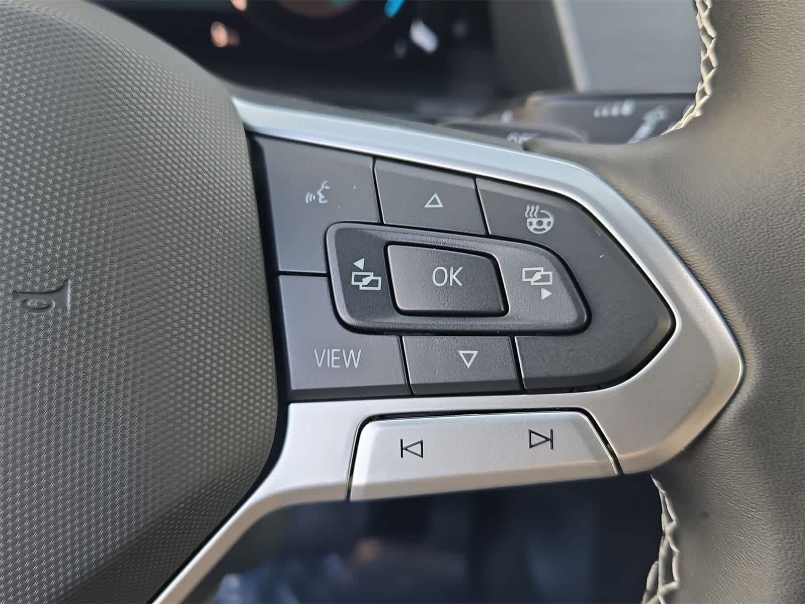 Thumbnail: 2026 Volkswagen Atlas - 33