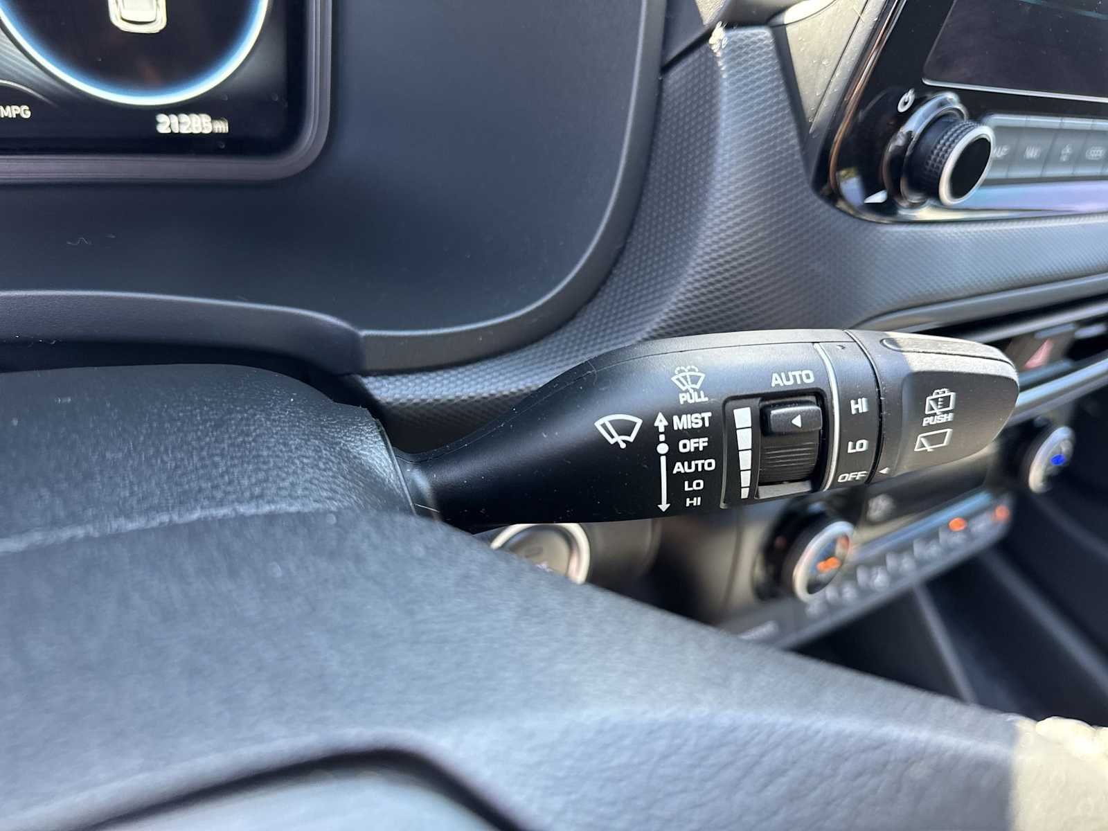 Thumbnail: 2022 Hyundai Kona - 26