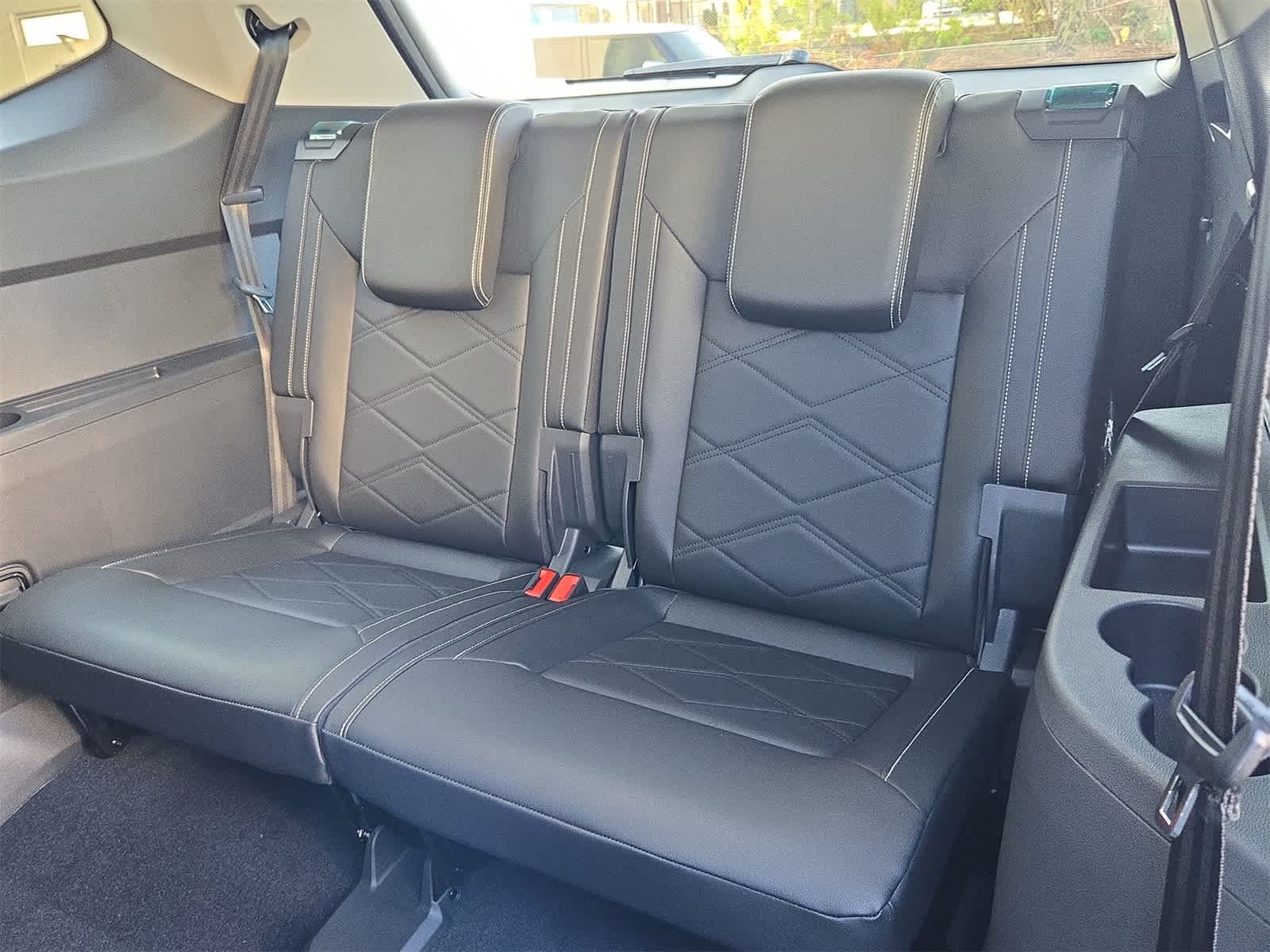 Thumbnail: 2026 Volkswagen Atlas - 34