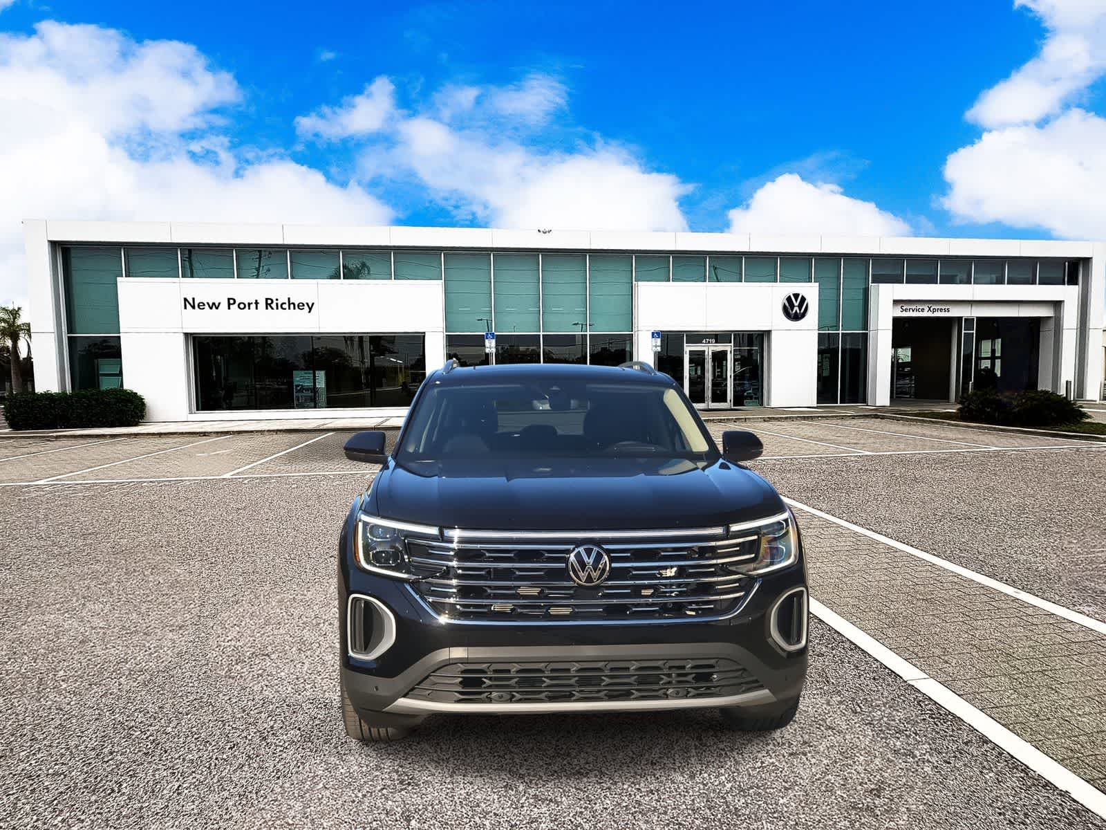 Thumbnail: 2026 Volkswagen Atlas - 3