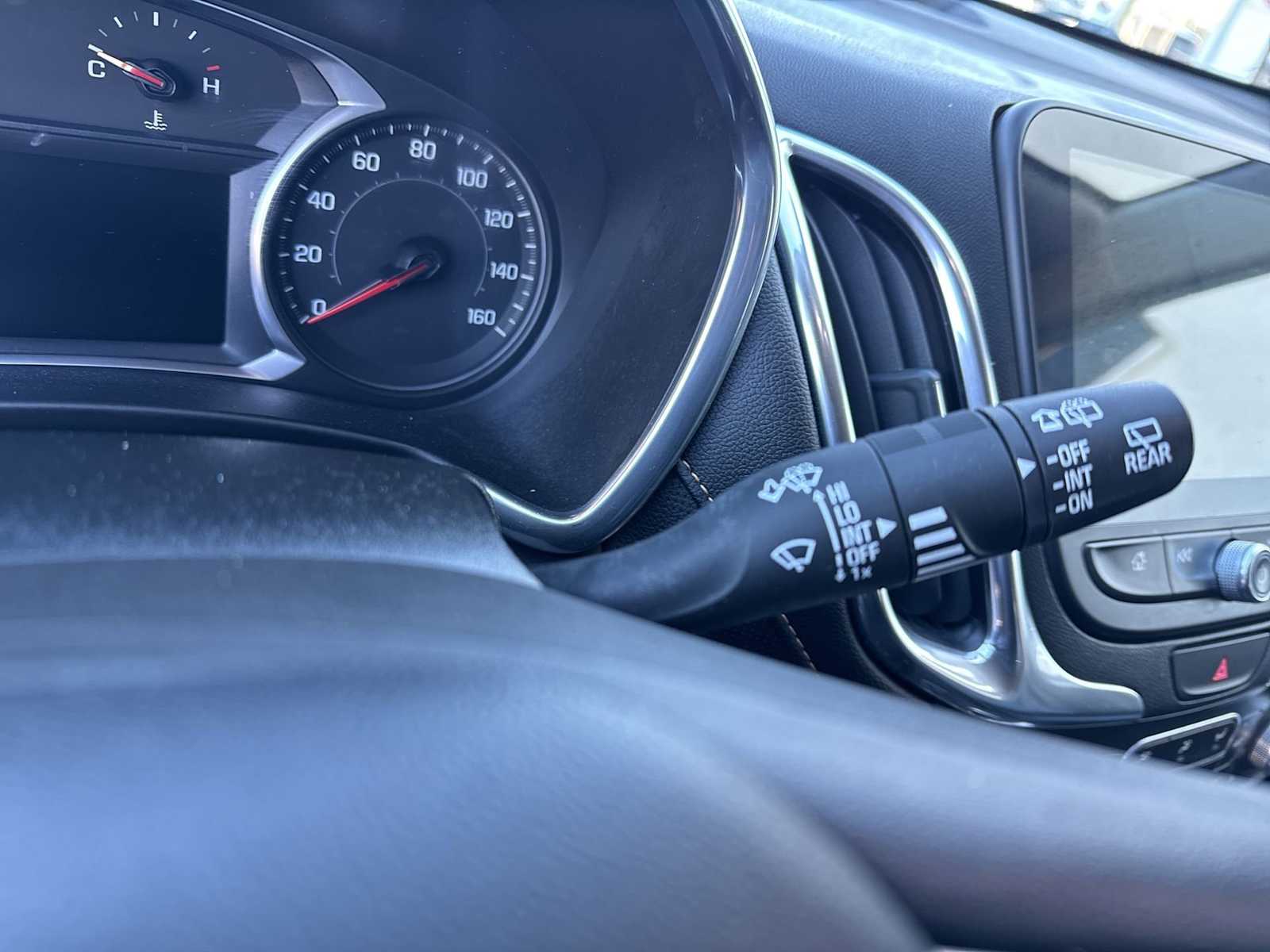 Thumbnail: 2020 Chevrolet Equinox - 26