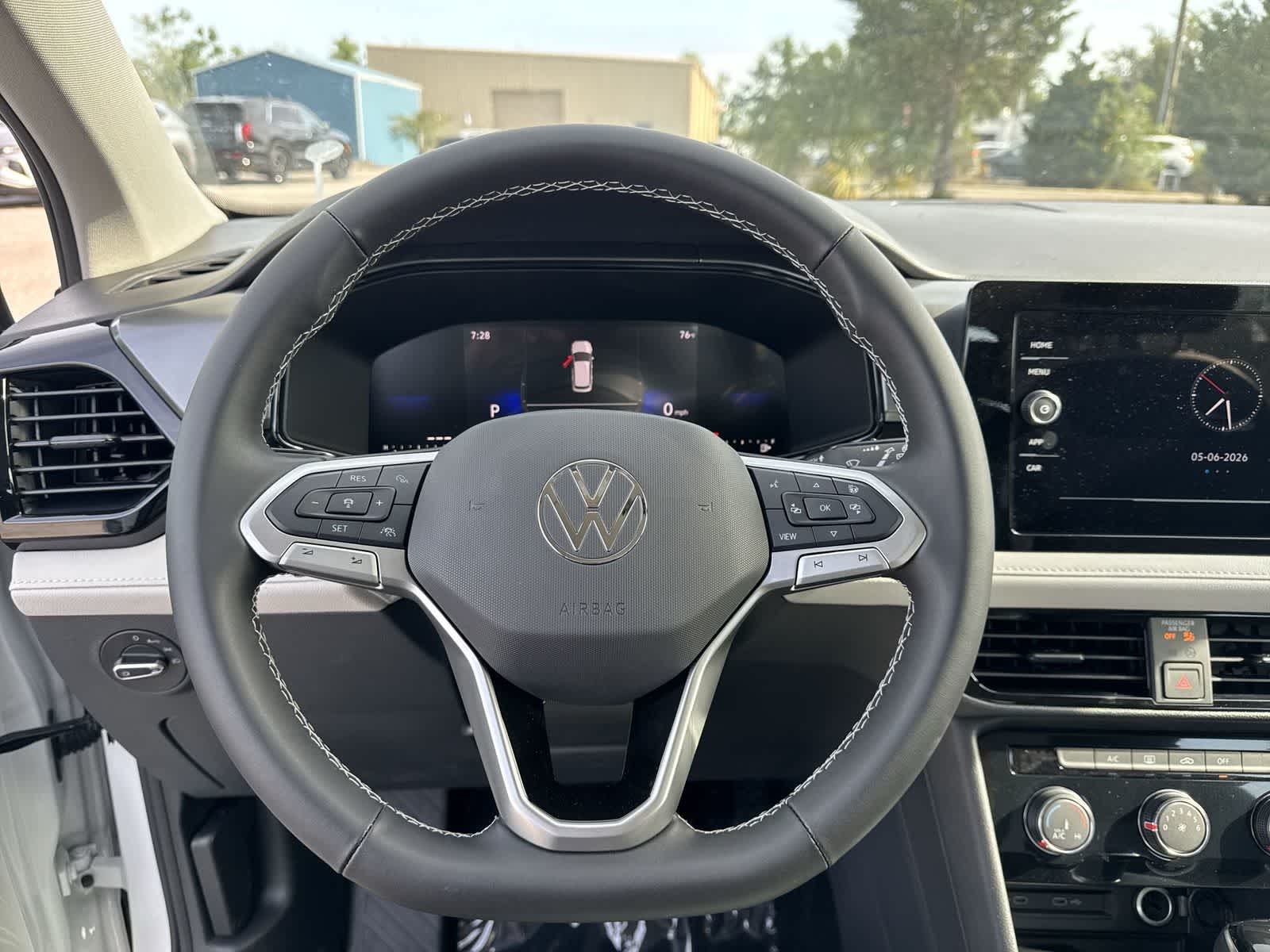 Thumbnail: 2026 Volkswagen Taos - 20