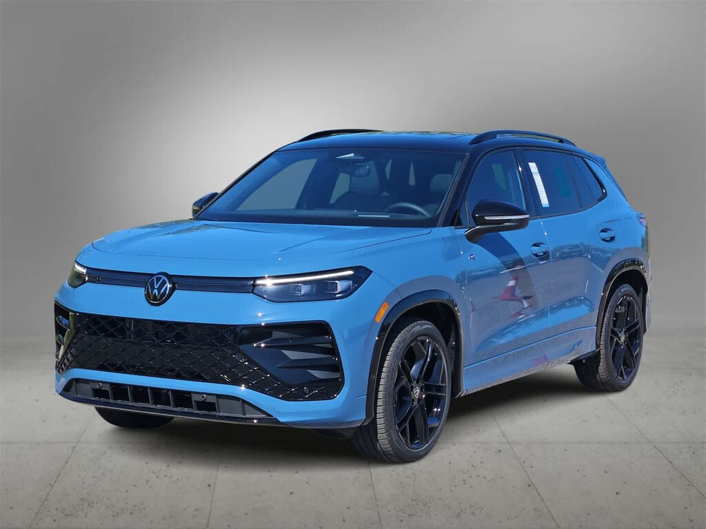 New 2026 Volkswagen Tiguan 2.0T SE SUV