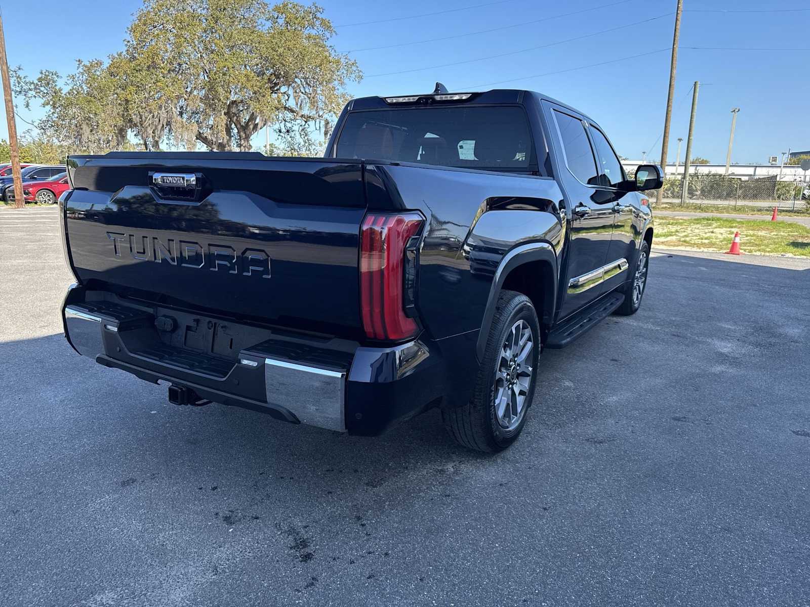 Thumbnail: 2023 Toyota Tundra - 6