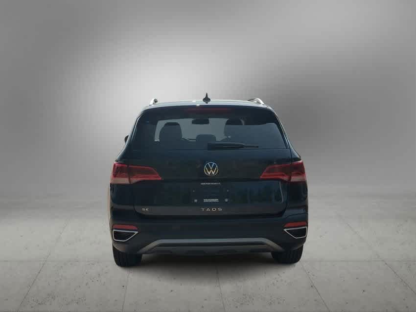 2022 Volkswagen Taos SE 7
