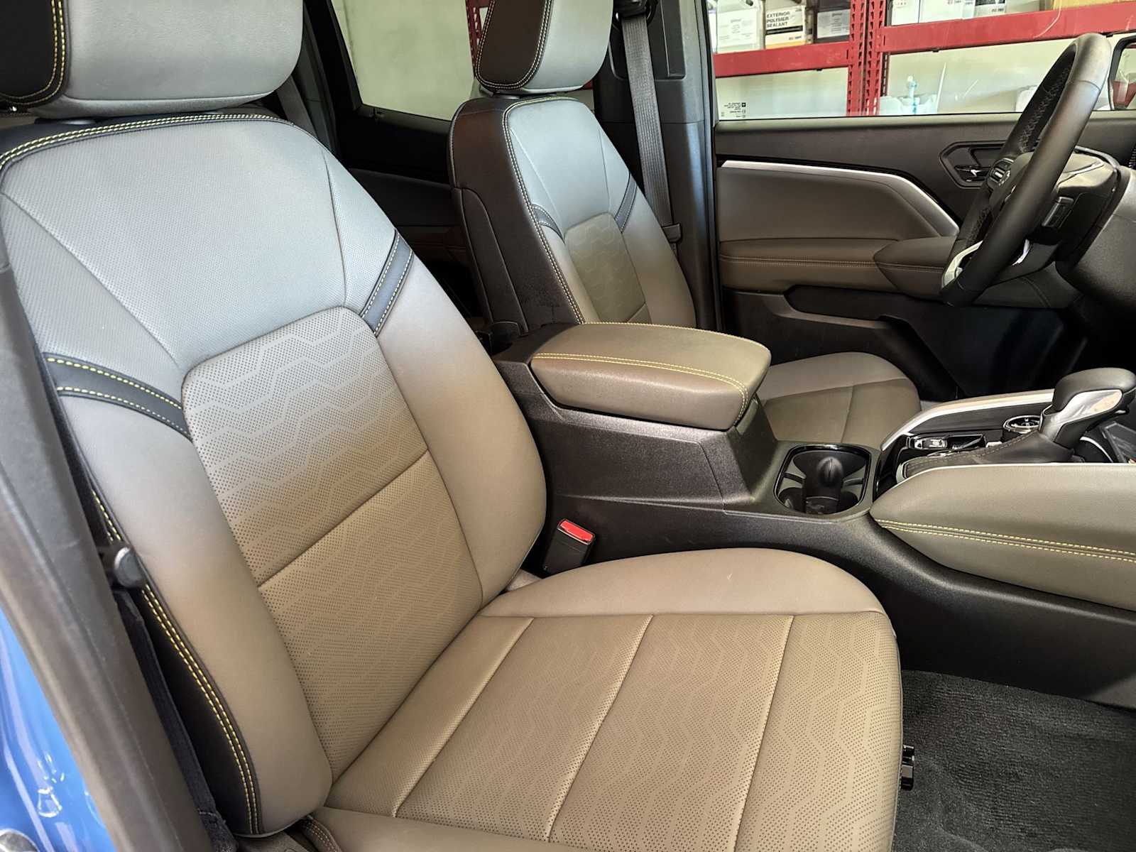 Thumbnail: 2025 Chevrolet Colorado - 21